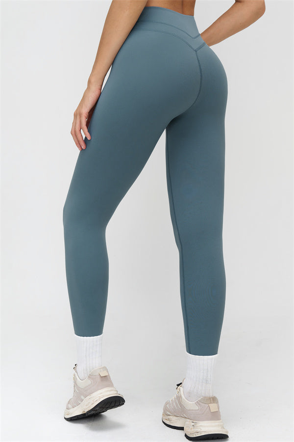 The Stride Sports Bra Leggings 2-Piece Set